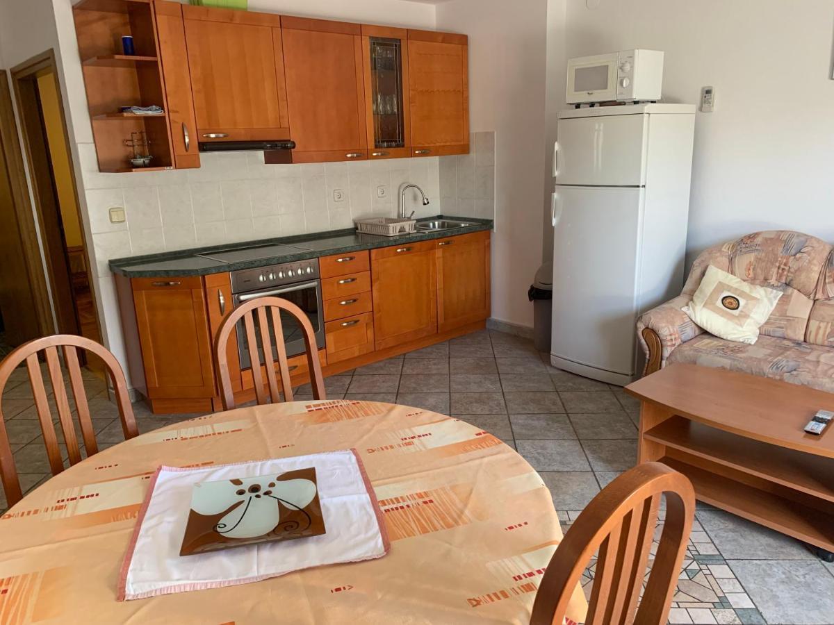 Apartmani Auer Pjescana Uvala Eksteriør bilde