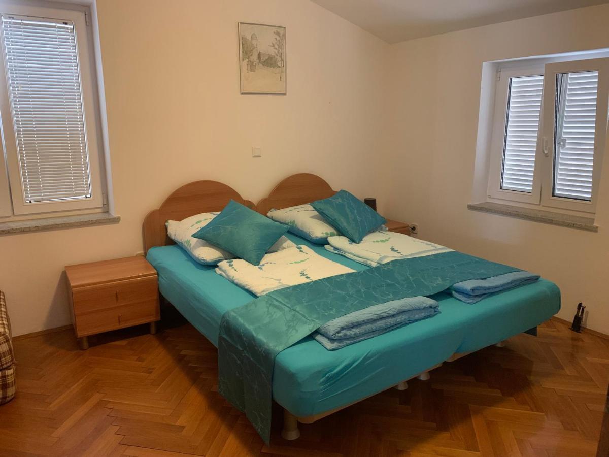 Apartmani Auer Pjescana Uvala Eksteriør bilde