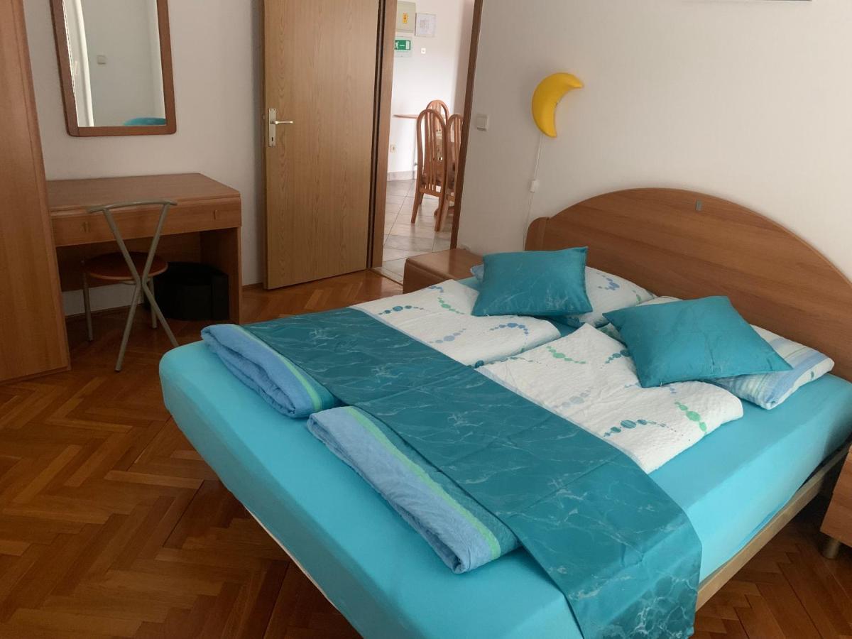 Apartmani Auer Pjescana Uvala Eksteriør bilde